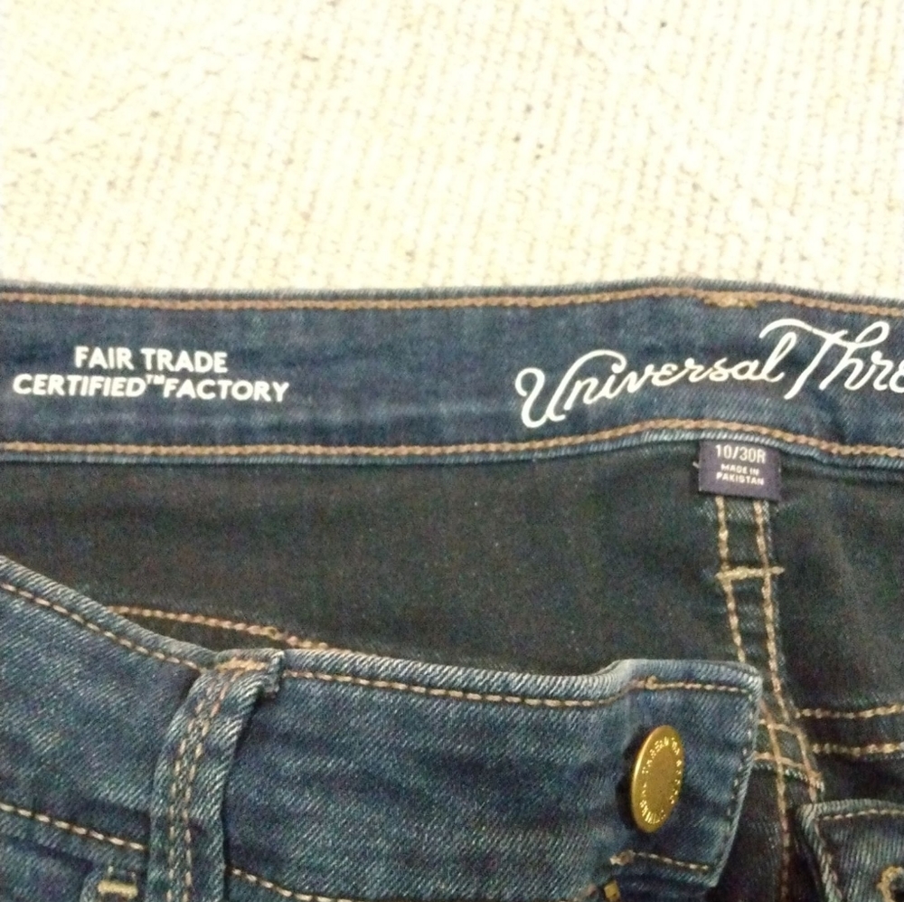 Universal Jeans